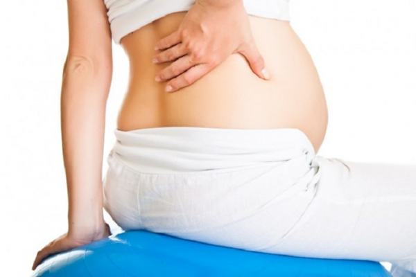 Mang thai bị thoát vị đĩa đệm thì có bị ảnh hưởng không?
